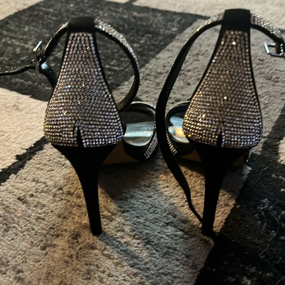 JLo - Picture 3 of 5